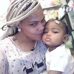 Meet your Posher, Asmyra